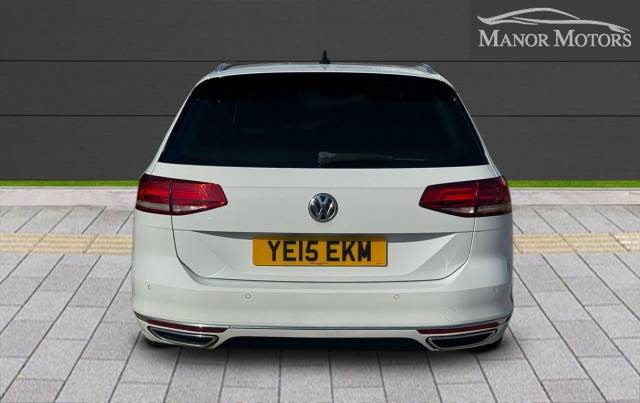 2015 Volkswagen Passat 2.0 BiTDI BlueMotion Tech R-Line DSG 4Motion Euro 6 (s/s) 5dr