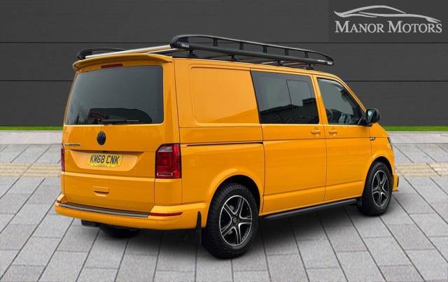 2018 Volkswagen Transporter 2.0 TDI T30 BlueMotion Tech Highline Kombi DSG FWD SWB Euro 6 (s/s) 5dr