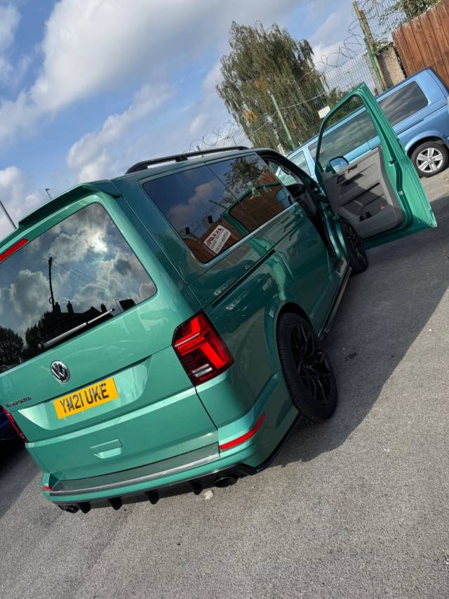 2021 Volkswagen Transporter 2.0 TDI T30 Highline Kombi DSG FWD SWB Euro 6 (s/s) 5dr