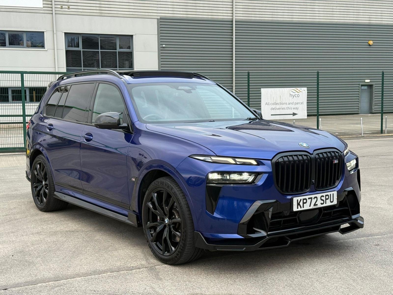 2022 BMW X7