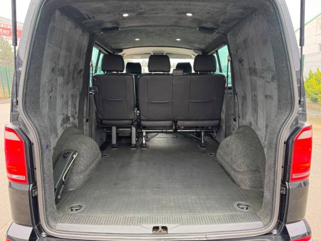 2016 Volkswagen Transporter 2.0 TDI T32 BlueMotion Tech Highline Kombi DSG FWD SWB Euro 6 (s/s) 5dr