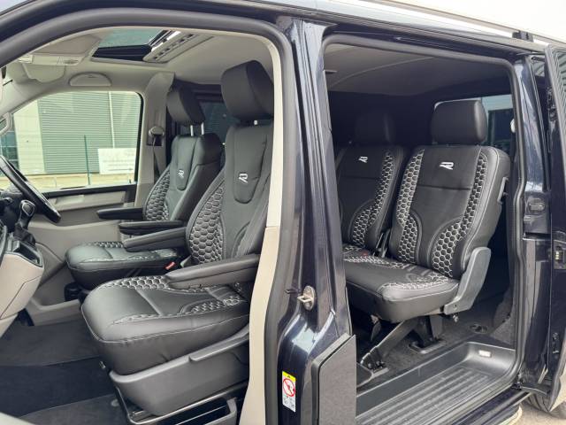 2018 Volkswagen Transporter 2.0 BiTDI T32 BlueMotion Tech Highline Kombi DSG FWD SWB Euro 6 (s/s) 5dr