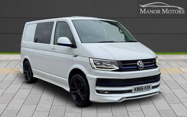 Volkswagen Transporter 2.0 BiTDI T30 BlueMotion Tech Highline Kombi DSG FWD SWB Euro 6 (s/s) 5dr Combi Van Diesel White