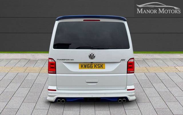 2017 Volkswagen Transporter 2.0 BiTDI T30 BlueMotion Tech Highline Kombi DSG FWD SWB Euro 6 (s/s) 5dr