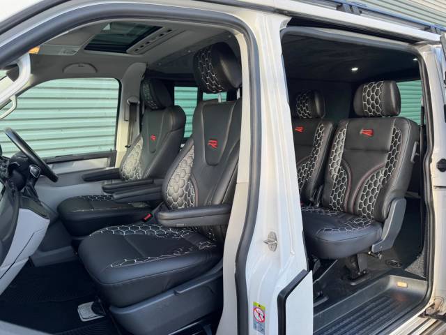 2017 Volkswagen Transporter 2.0 BiTDI T32 BlueMotion Tech Highline Kombi DSG 4Motion LWB Euro 6 (s/s) 5dr