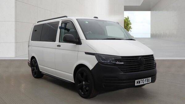 Volkswagen Transporter 2.0 TDI T30 Startline Kombi FWD SWB Euro 6 (s/s) 5dr Combi Van Diesel White