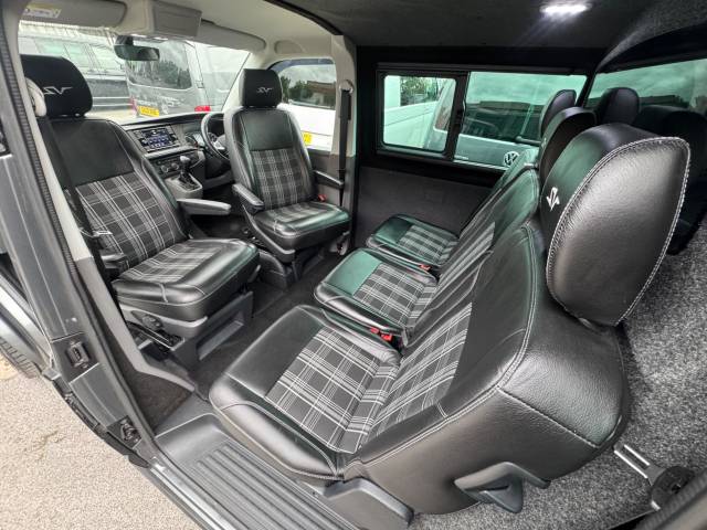 2022 Volkswagen Transporter 2.0 TDI T32 Highline Kombi DSG FWD LWB High Roof Euro 6 (s/s) 5dr