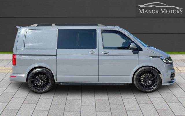 2021 Volkswagen Transporter 2.0 BiTDI T32 Highline Kombi DSG FWD SWB Euro 6 (s/s) 5dr