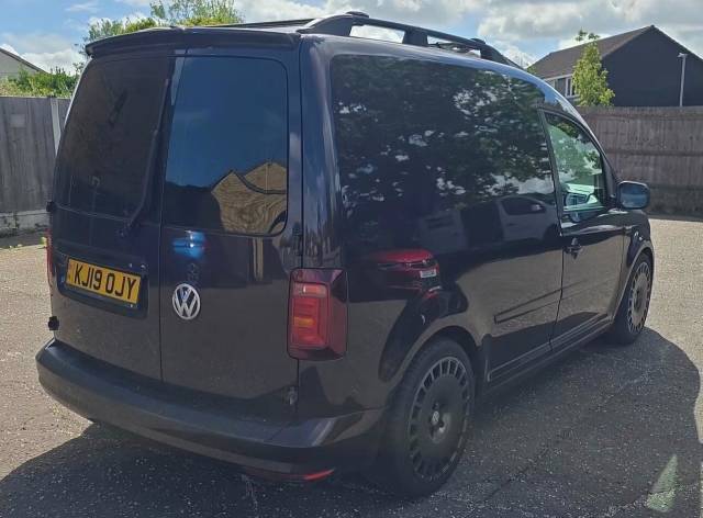 2019 Volkswagen Caddy 2.0 TDI C20 BlueMotion Tech Highline DSG SWB Euro 6 (s/s) 5dr