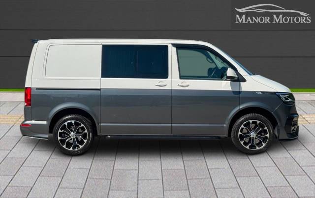 2020 Volkswagen Transporter 2.0 BiTDI T30 Highline Kombi DSG FWD SWB Euro 6 (s/s) 5dr