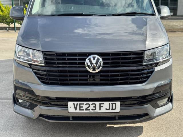 2023 Volkswagen Transporter 2.0 BiTDI T32 Highline Kombi DSG FWD LWB High Roof Euro 6 (s/s) 5dr