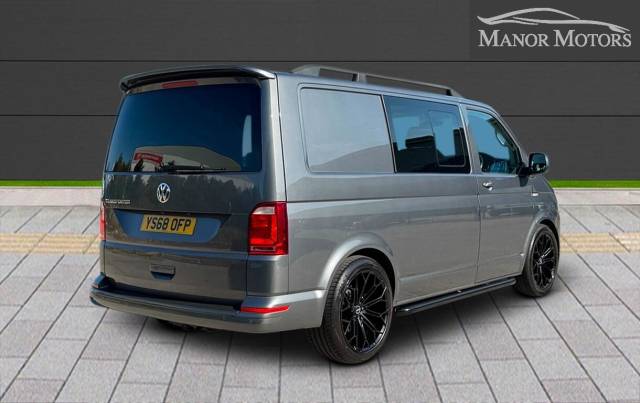 2018 Volkswagen Transporter 2.0 TDI T32 BlueMotion Tech Highline Kombi DSG FWD SWB Euro 6 (s/s) 5dr