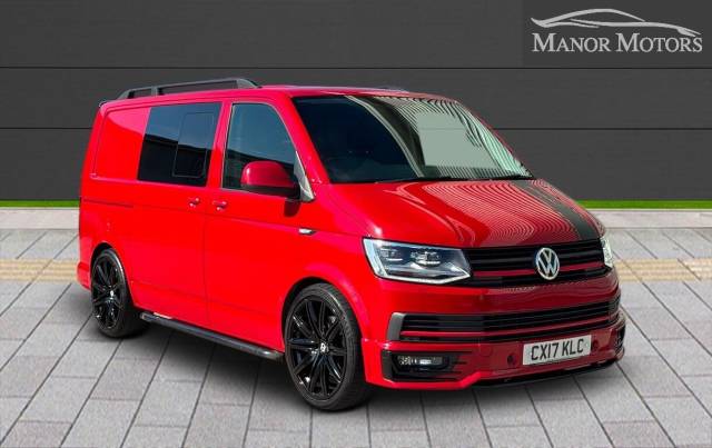 Volkswagen Transporter 2.0 TDI T32 BlueMotion Tech Highline Kombi FWD SWB Euro 6 (s/s) 5dr Combi Van Diesel Red